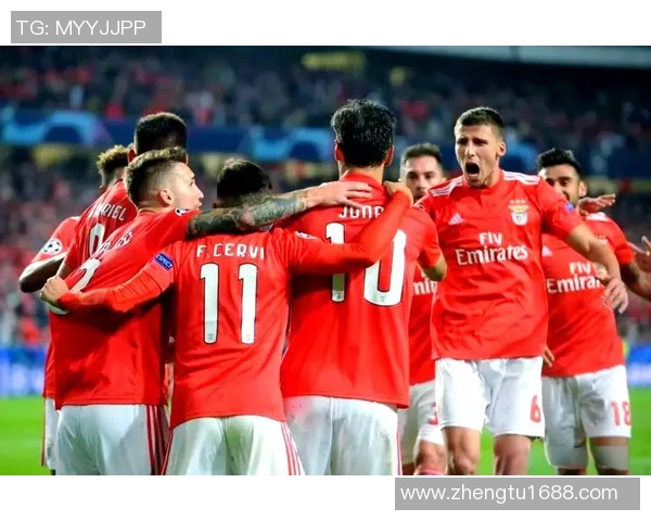 阿贾克斯与尤文图斯欧冠精彩对决全场比赛录像回放分析